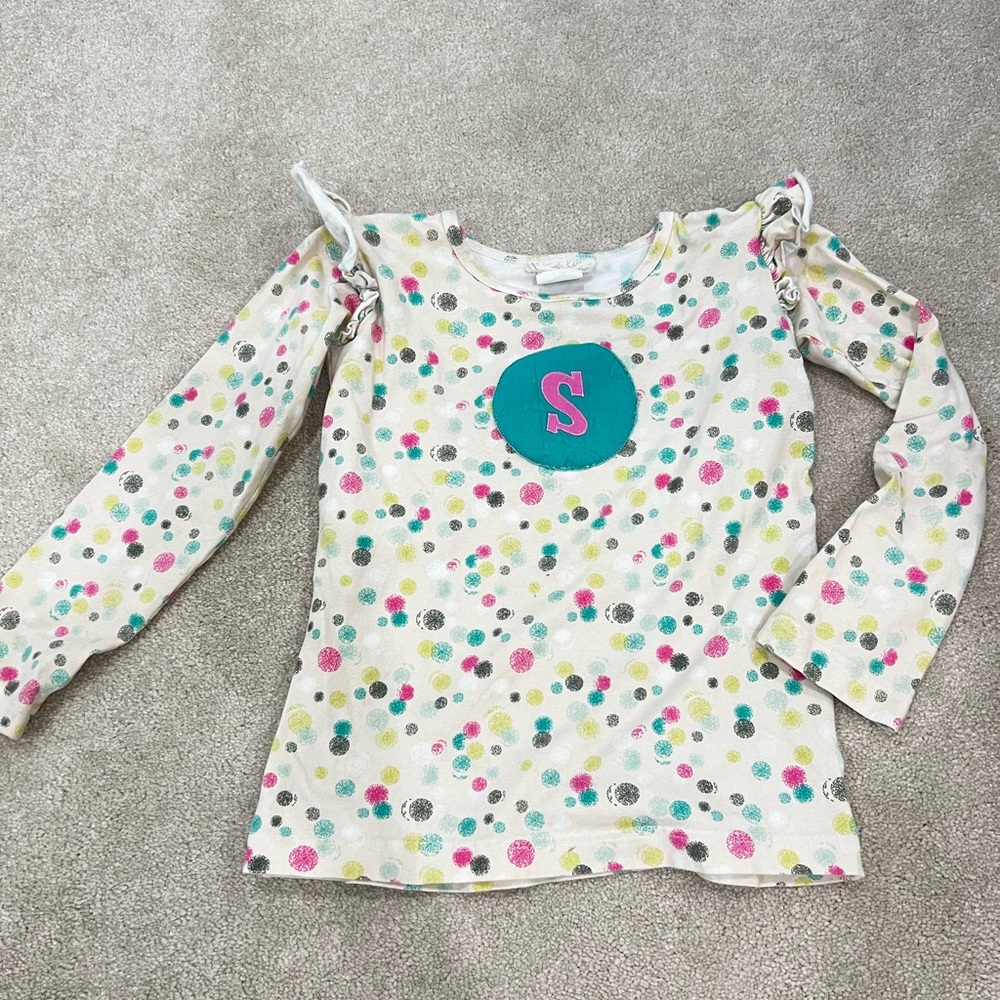 Hannah Kate girls polkadot, monogram tee, size 10